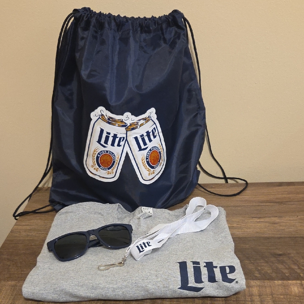 Miller Lite Beer 4 Piece Drawstring Bag Gift Set Alcohol Party